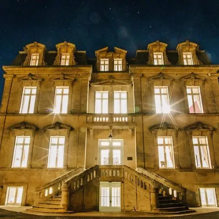 Chateau De Minargent