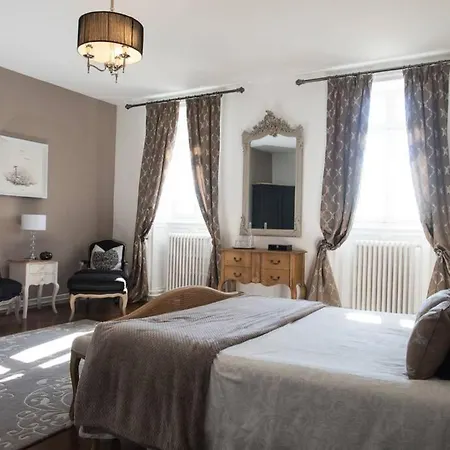 Chateau De Minargent * オルネー