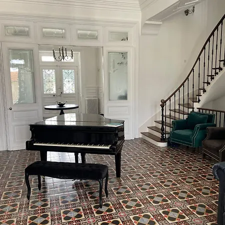 Chateau De Minargent * オルネー